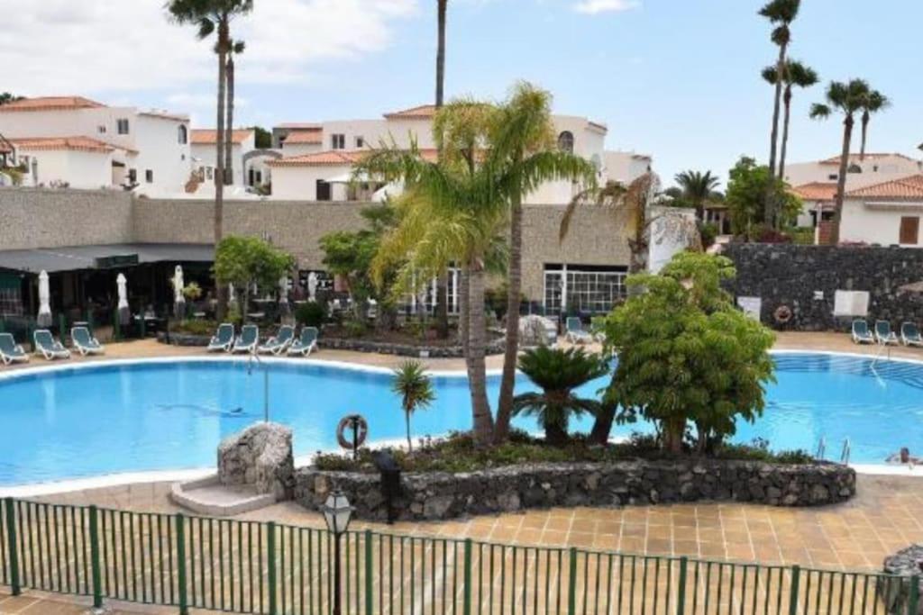 Palm Villa 1 Bed Apartment Overlooking Golf Course San Miguel de Abona Extérieur photo