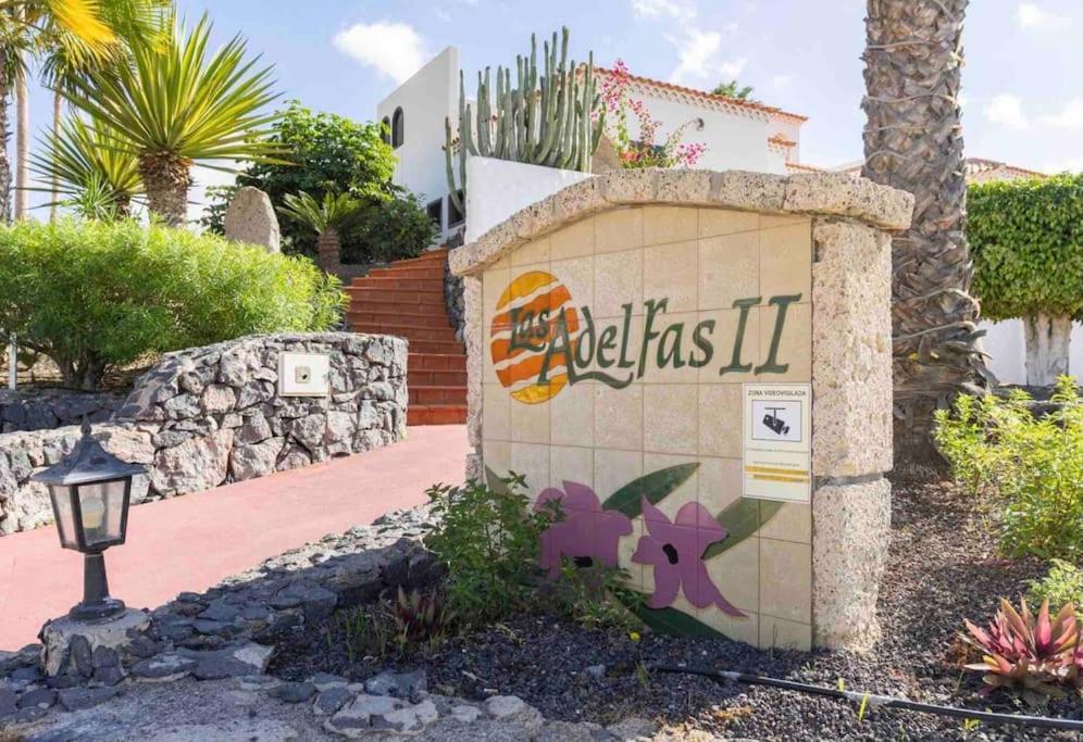 Palm Villa 1 Bed Apartment Overlooking Golf Course San Miguel de Abona Extérieur photo